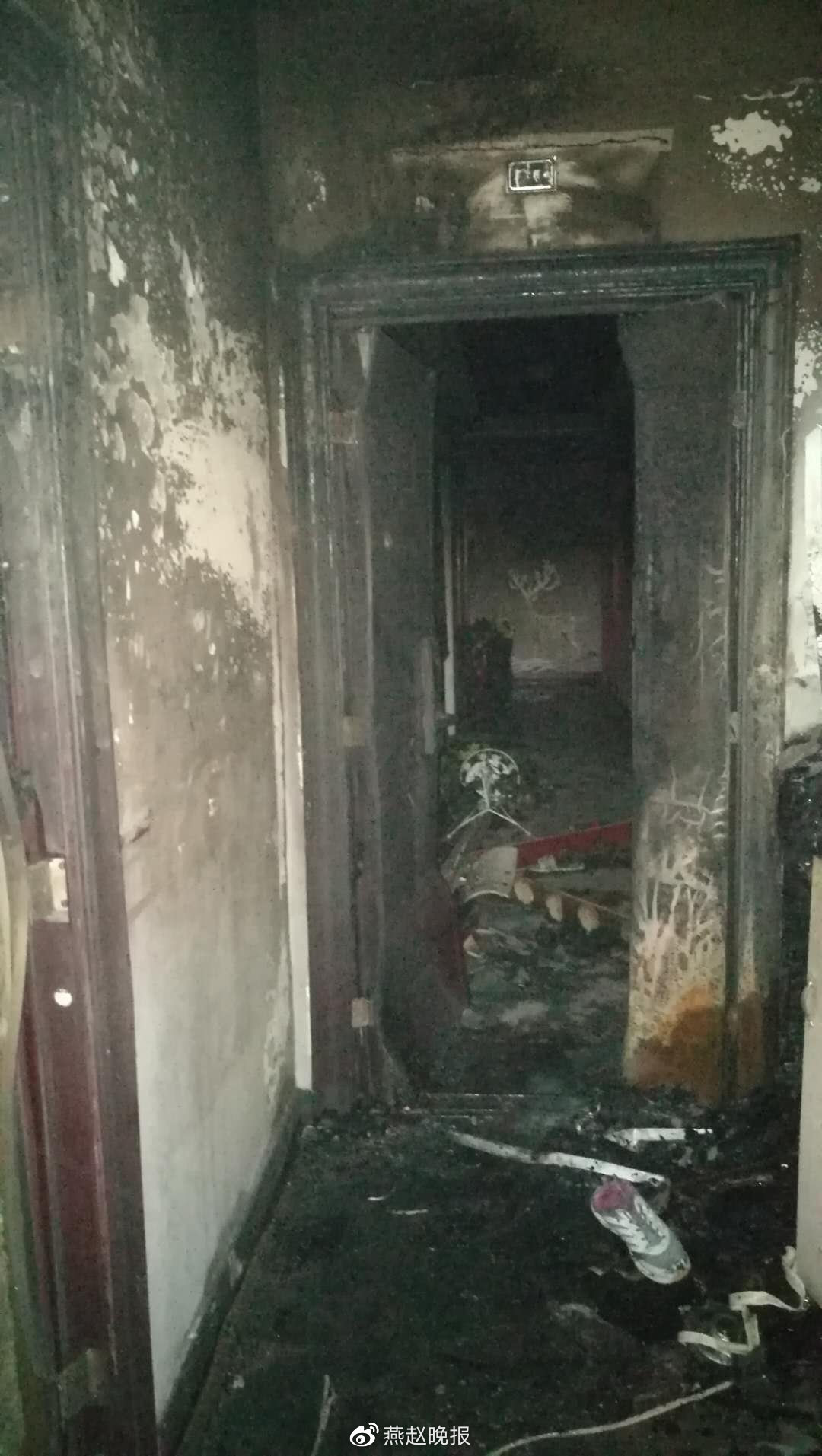 情況通報(bào)！邯鄲市一小區(qū)疑似天然氣燃爆，造成2人受傷